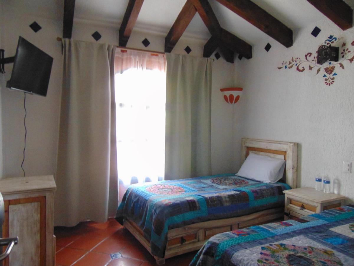 Hotel La Casa De La Abuela à San Cristóbal de Las Casas Extérieur photo