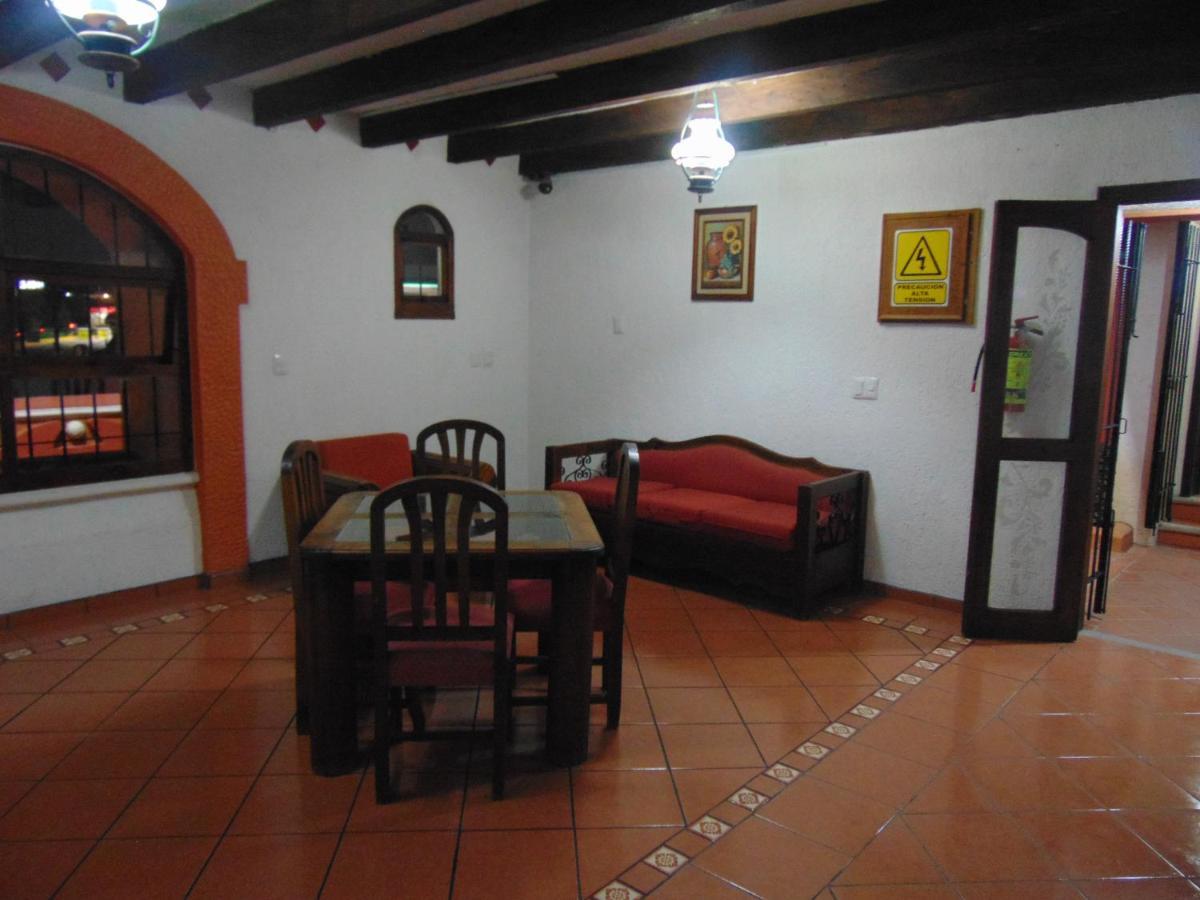 Hotel La Casa De La Abuela à San Cristóbal de Las Casas Extérieur photo
